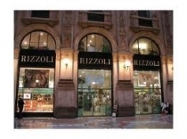 La libreria Rizzoli in galleria Vittorio Emanuele II